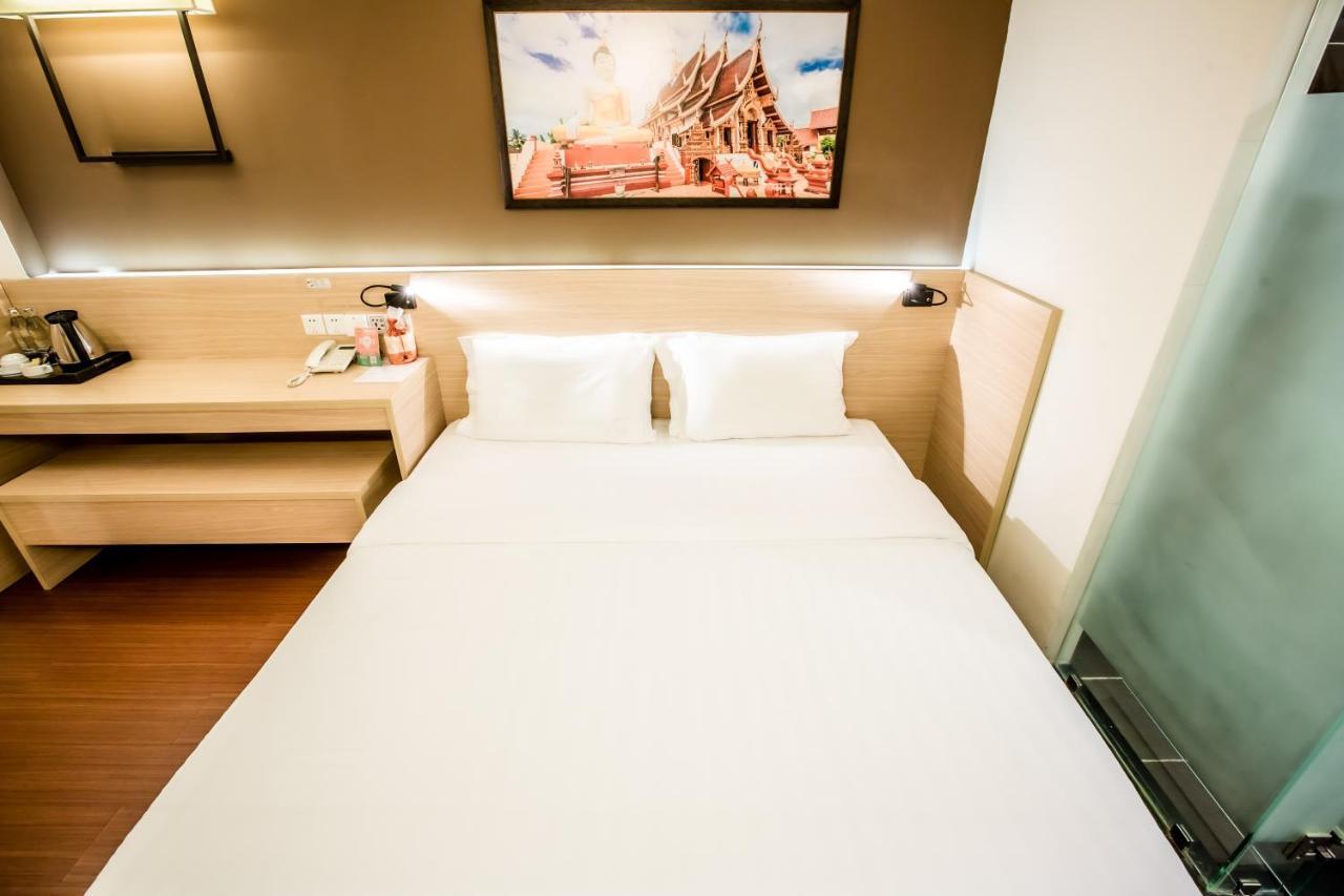 Chiang Roi 7 Days Inn Csiangmaj Kültér fotó